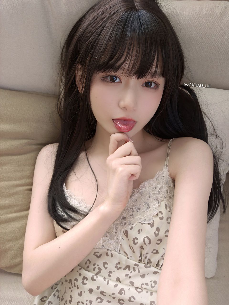 「迷之呆梨」パジャマのお姉さん