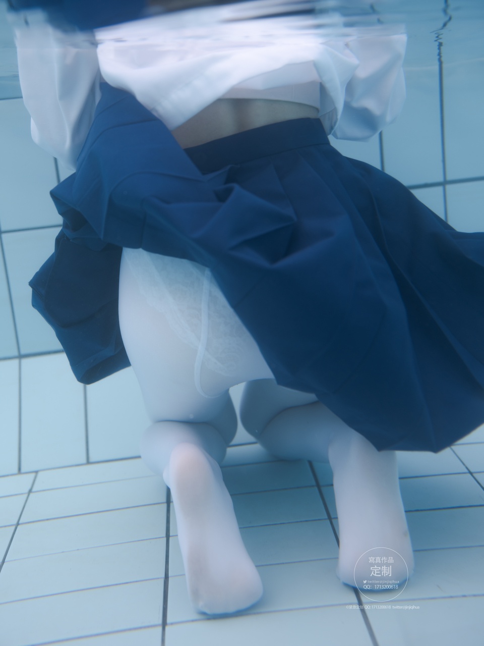 「紧急企划」写真视图 – Y003