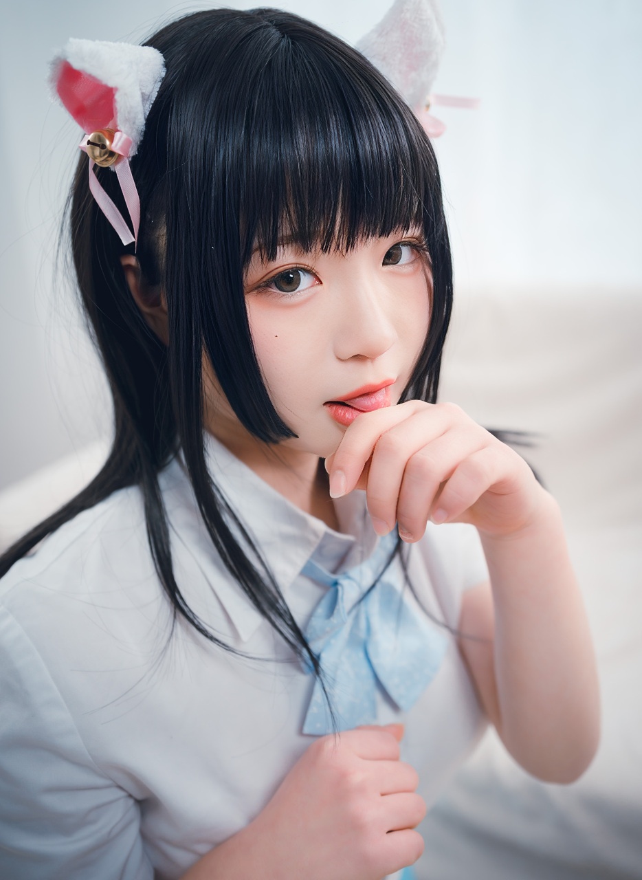 Rioko凉凉子 花园兔女郎cos 兔女郎cosplayrioko凉凉子黑丝袜 兔兔cos网