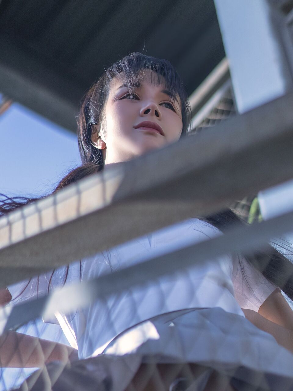 小何童鞋作品 – NO.05 阿涵 天台