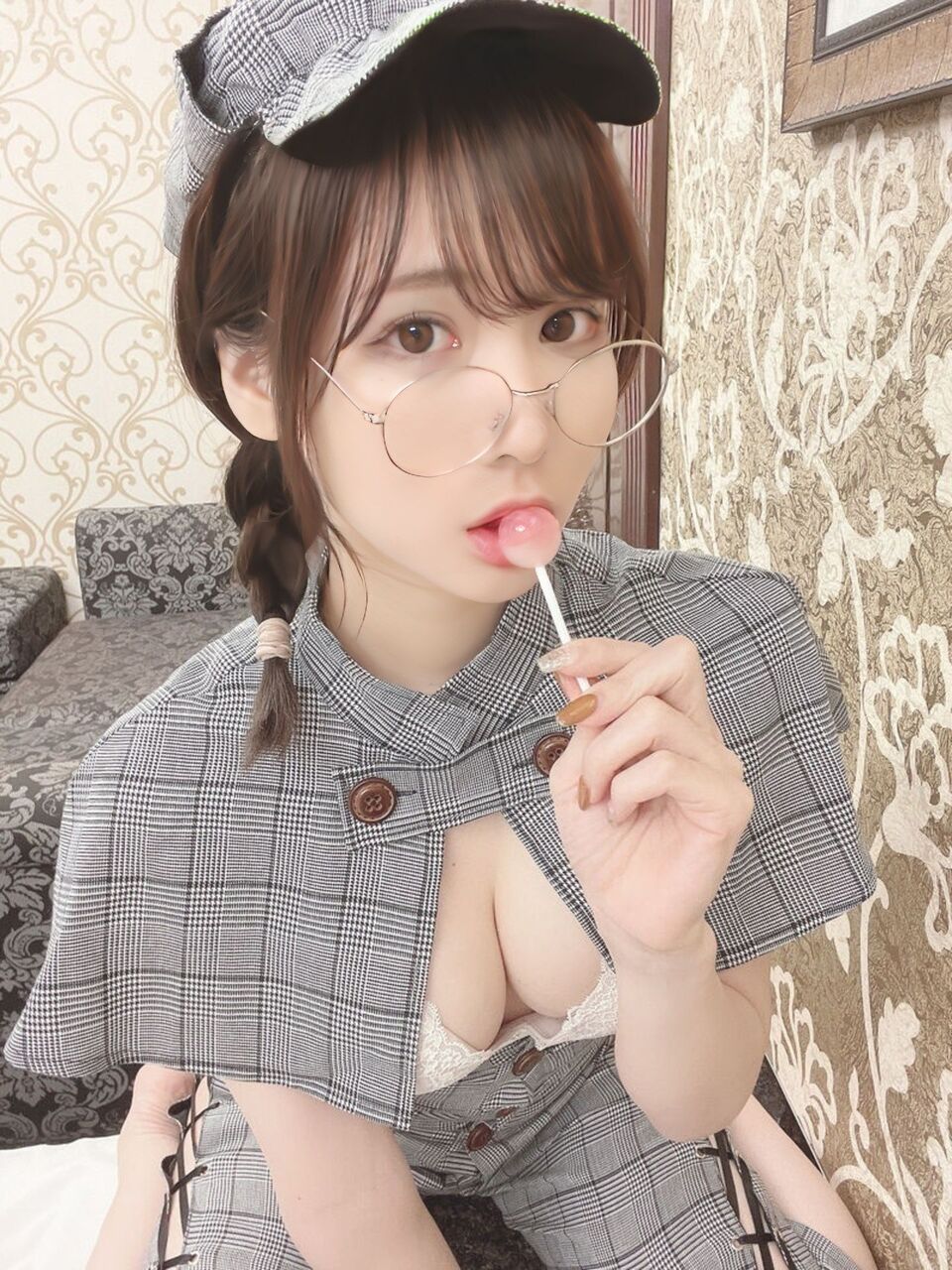 【けんけん】おっぱい探偵