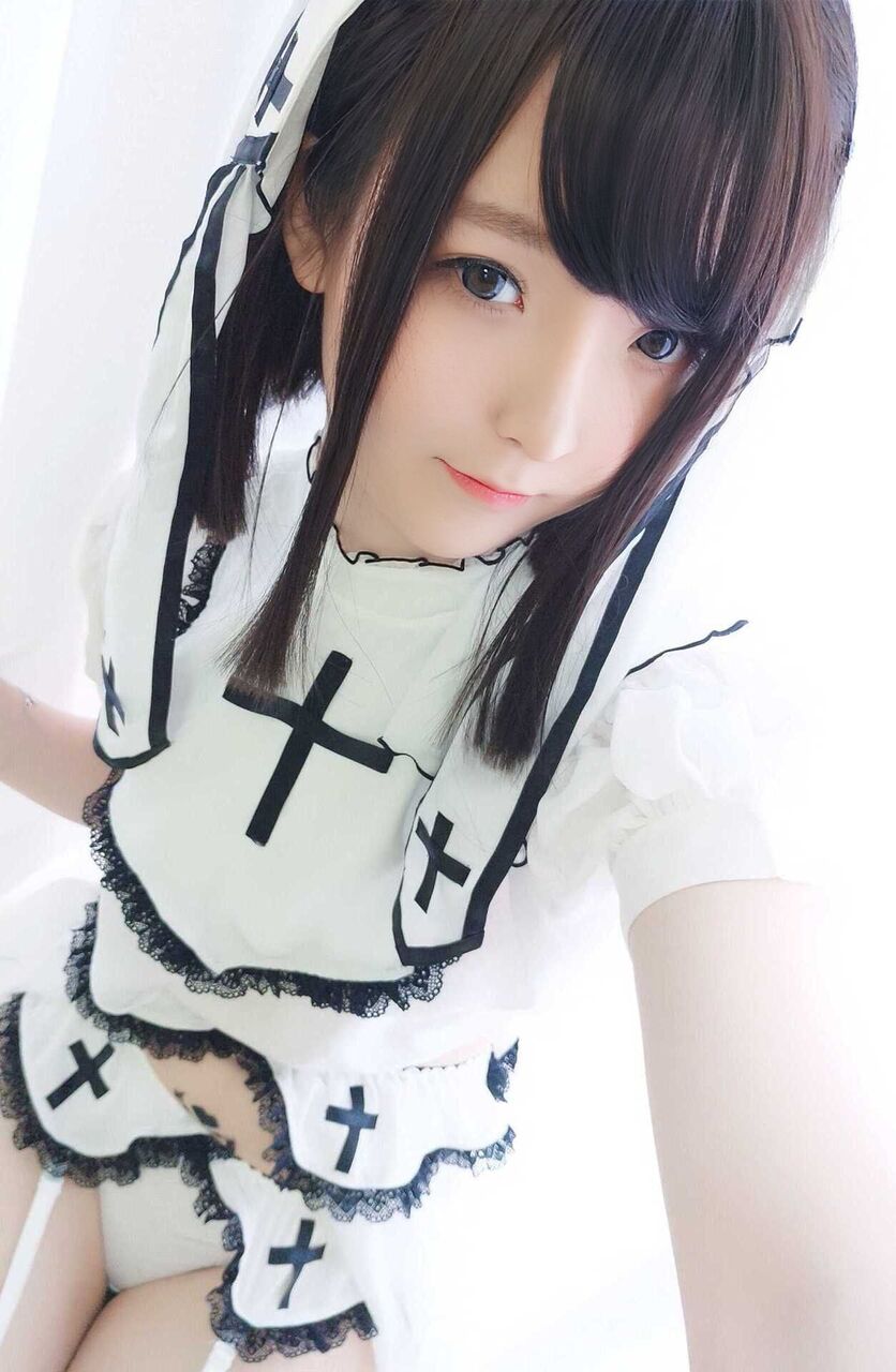一小央泽-十字白修女-