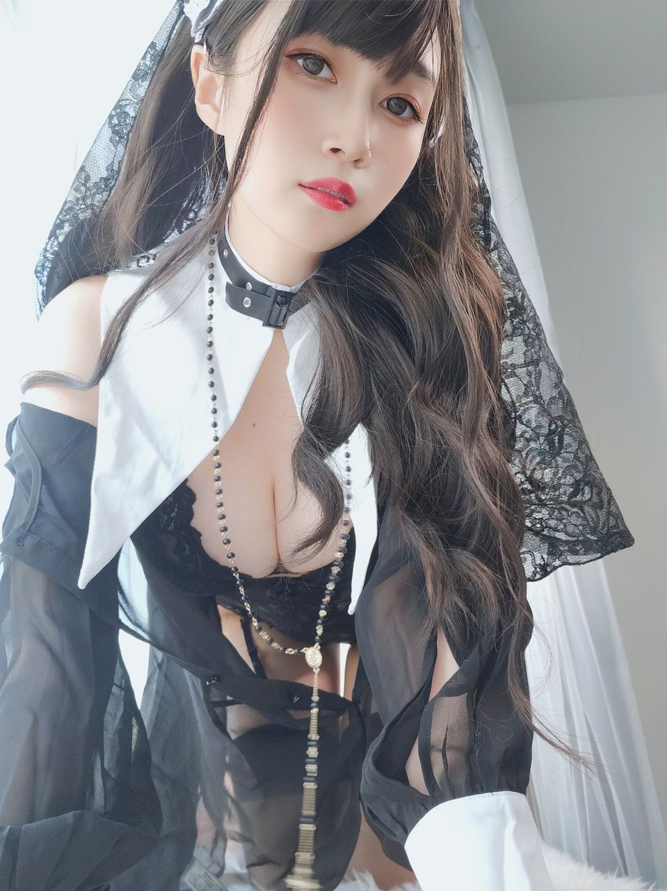 白银81 蕾丝修女